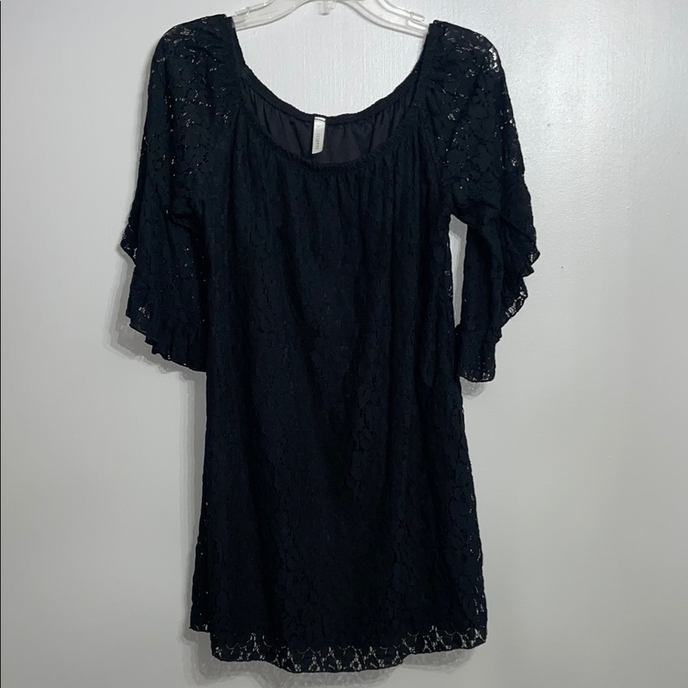 Elegant Black Lace Top